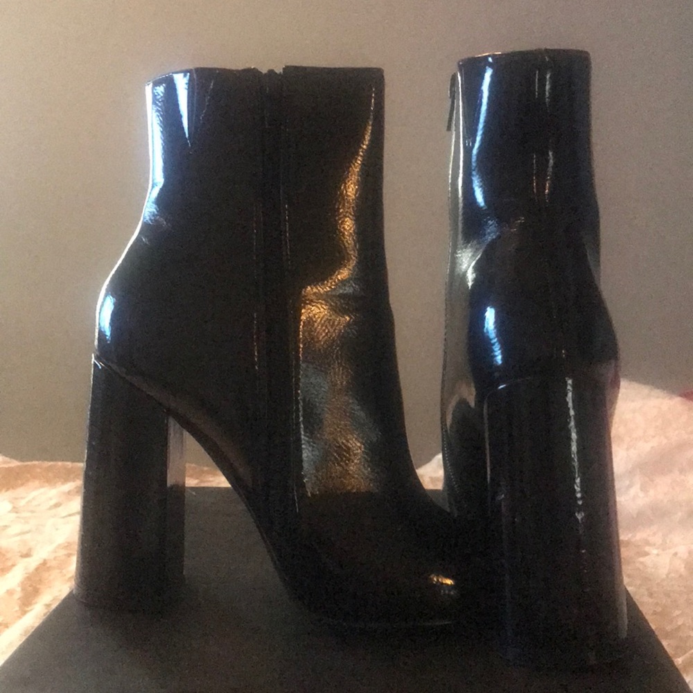 Booties - Picture 4 of 8